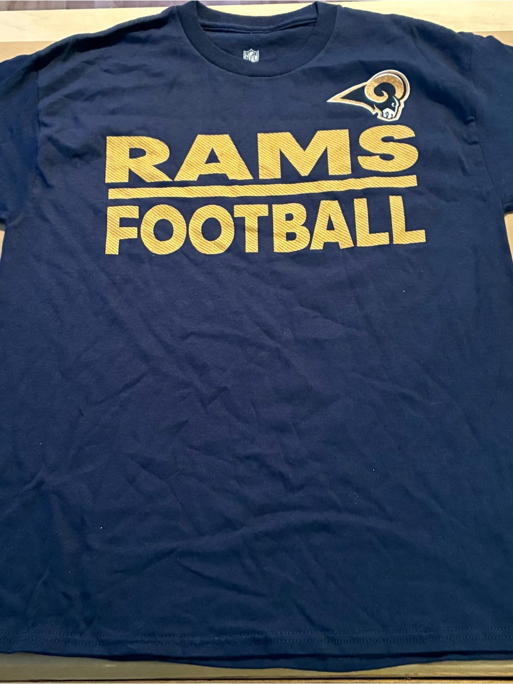 NFL Rams Football Navy and Gold Short Sleeve Tee Size Large (14-16) 100% Cotton